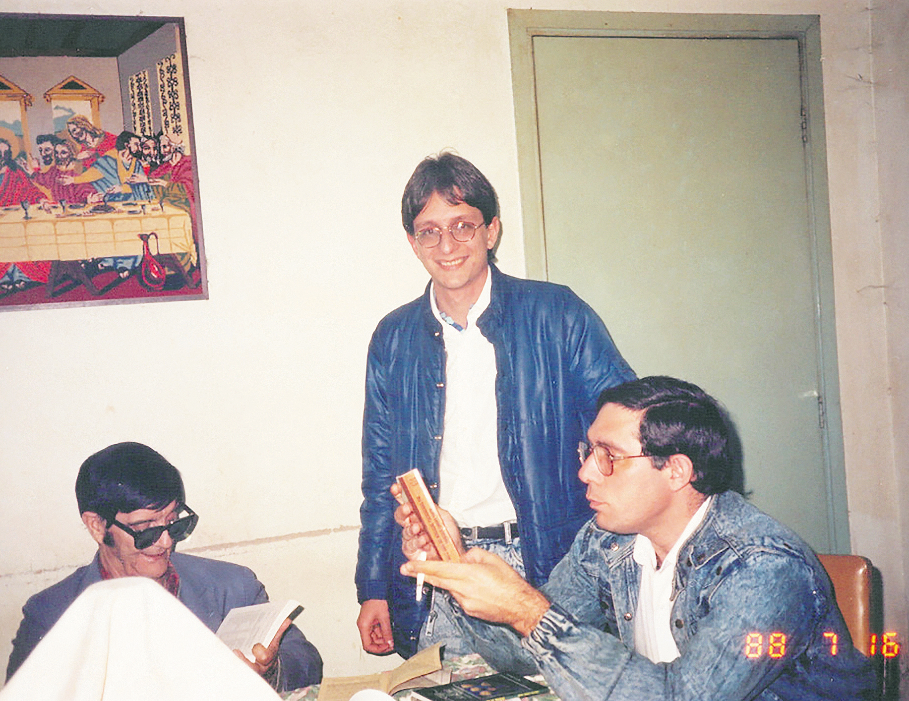 Geraldo Lemos Neto ao lado de Chico Xavier